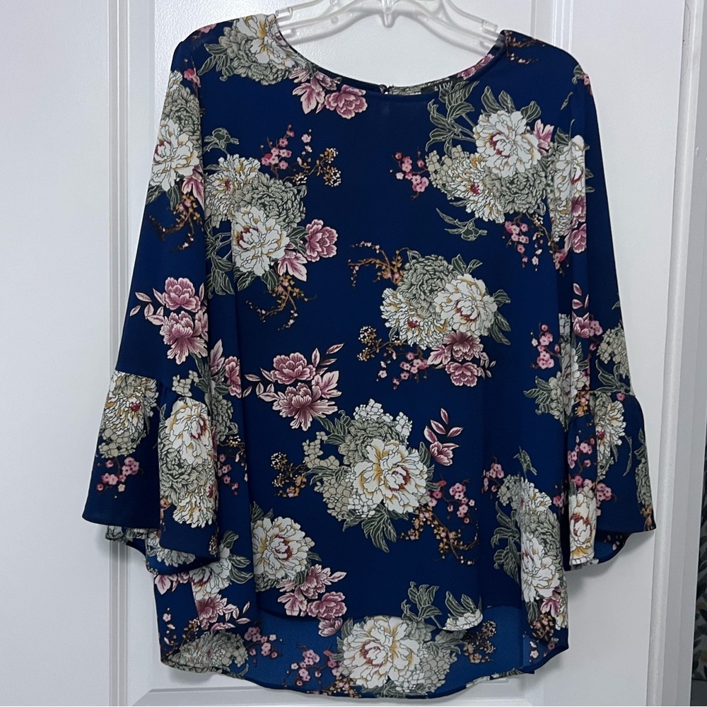 Floral Bell Sleeve Blouse in Navy and Pink
